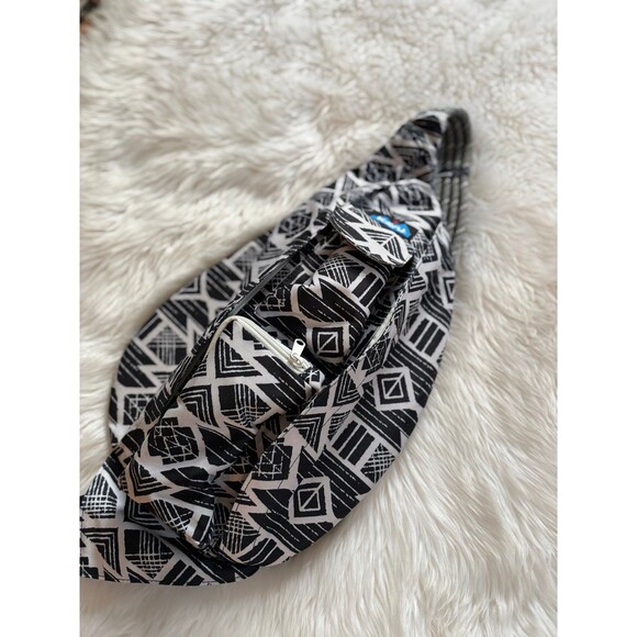 Kavu sling bag - Picture 2 of 9